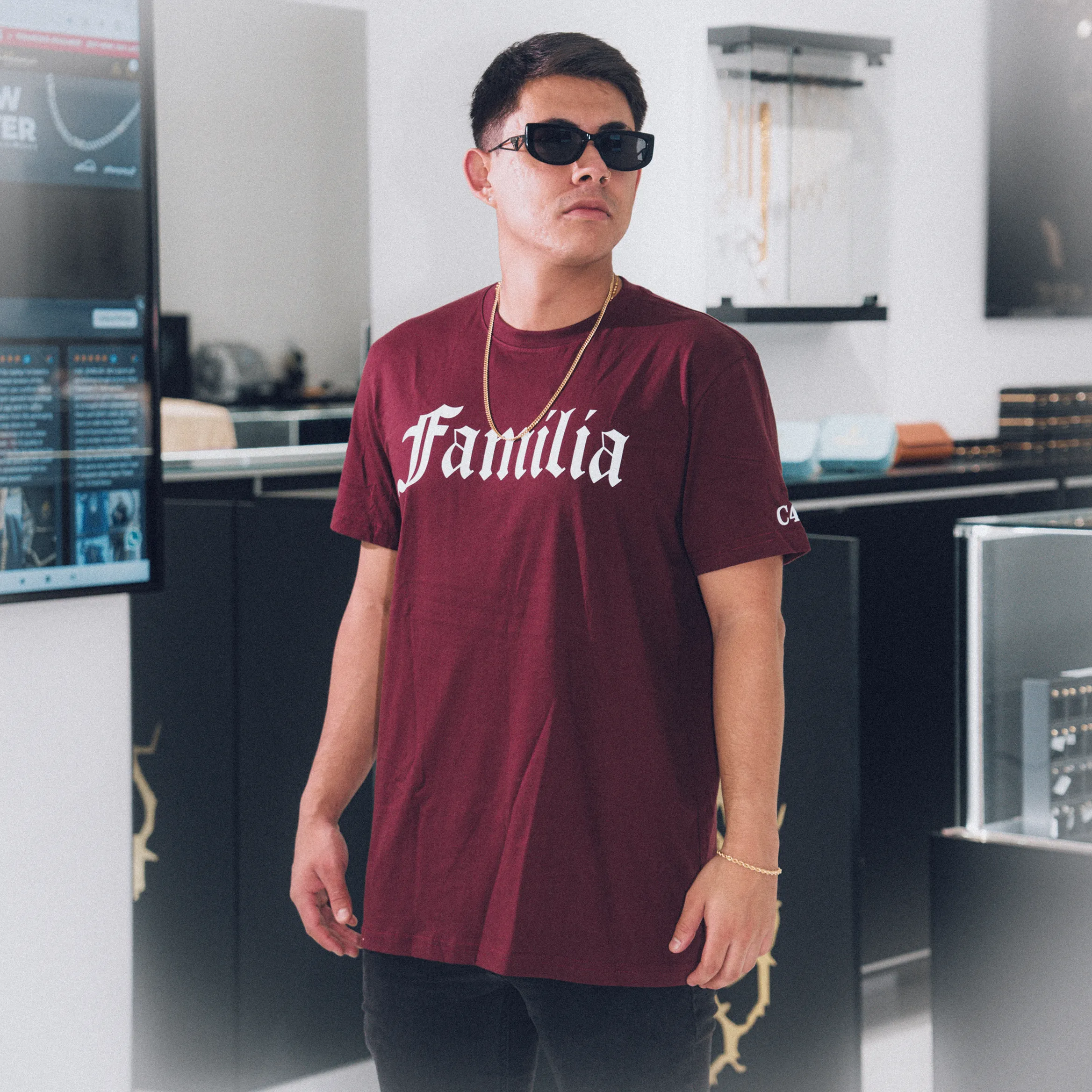 Familia Red Wine T-Shirt