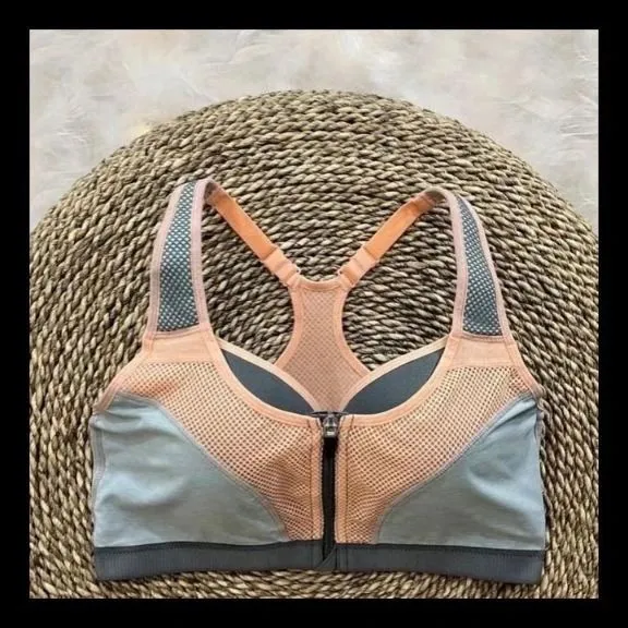 Imported Women Front Zipper Closure Push Up Padded Sports Bras